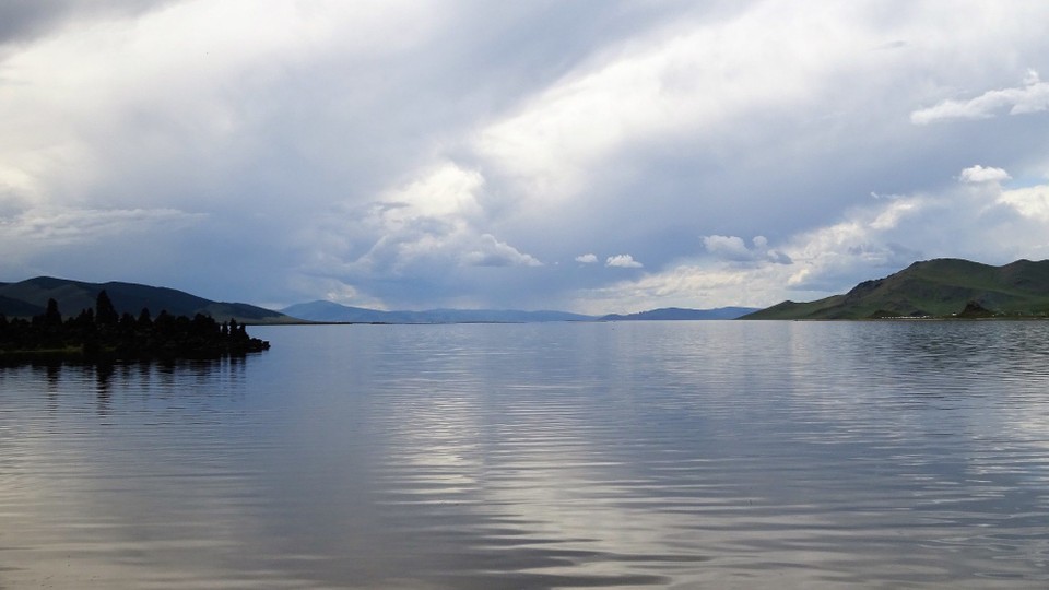 Mongolia - Khorgo Mountain - Great White Lake