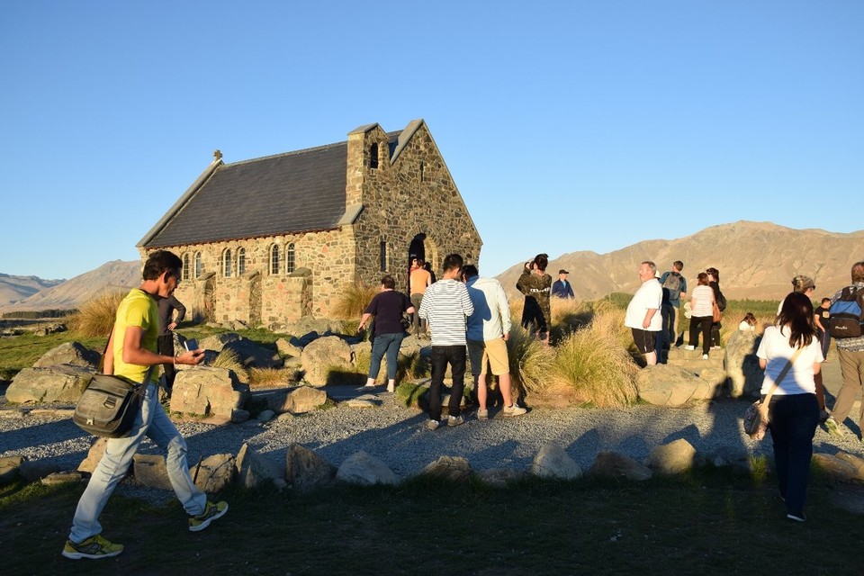 Neuseeland - Mount Cook - Church of the Good Shepherd - ein (fast) idyllischer Ort :)