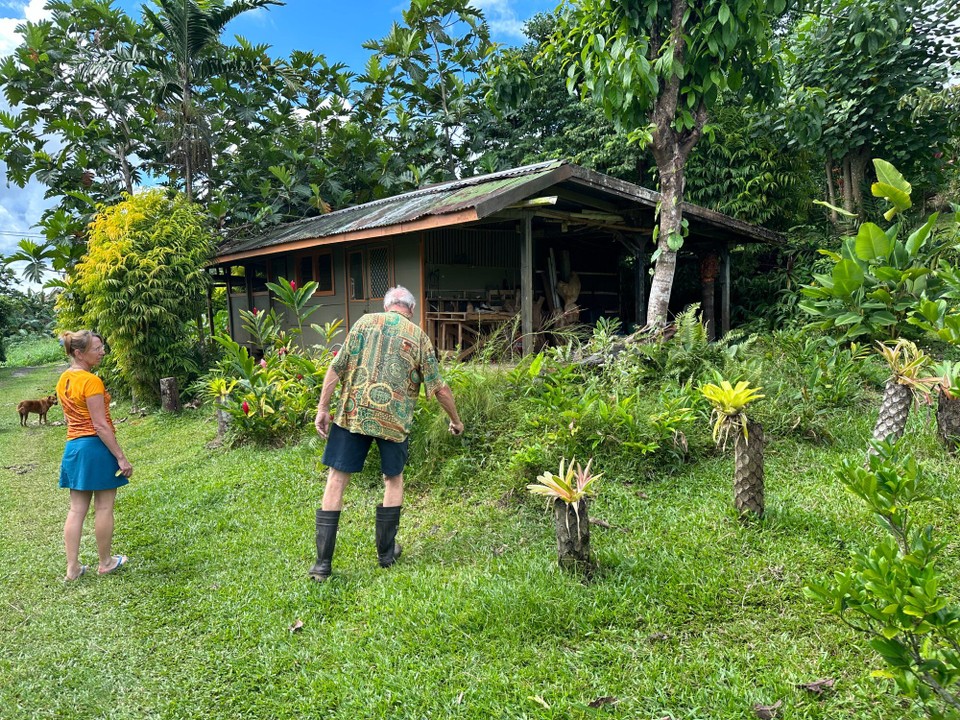 Samoa -  - Gartenbesichtigung bei Jürgen