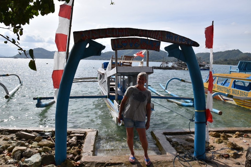 Indonesien - Kabupaten Lombok Barat - Wir haben wieder ein Boot für uns alleine gechartert, dann müssen wir auf niemanden Rücksicht nehmen und können so lange bleiben wie wir möchten.