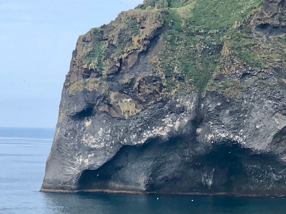 Island - Vestmannaeyjar - Hammer. Das sieht ja echt toll aus…
