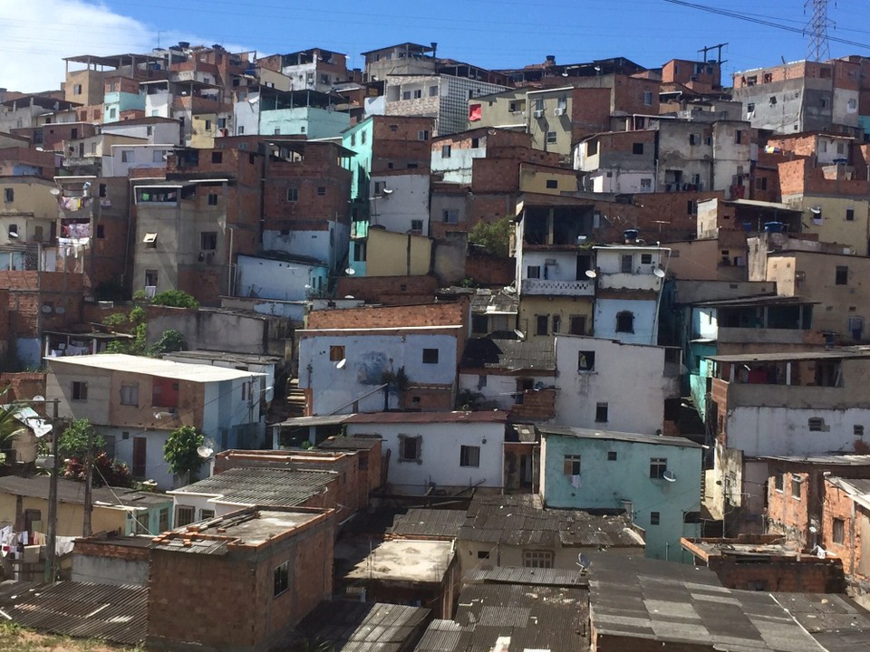 Brasilien - Salvador - Favela am Stadtion