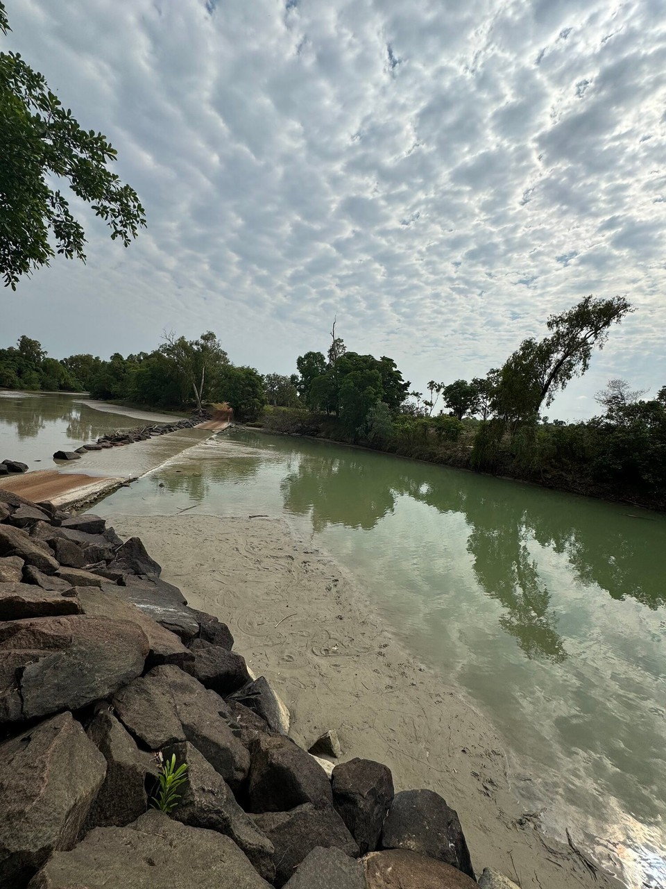 Australien - Kakadu - D Fluat chunt langsam... d spannig stigt😉