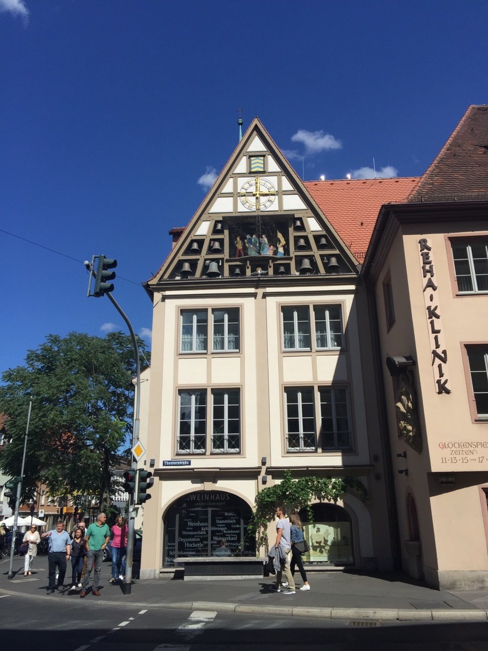  - Germany, Würzburg - Bürgerspital Glockenspiel