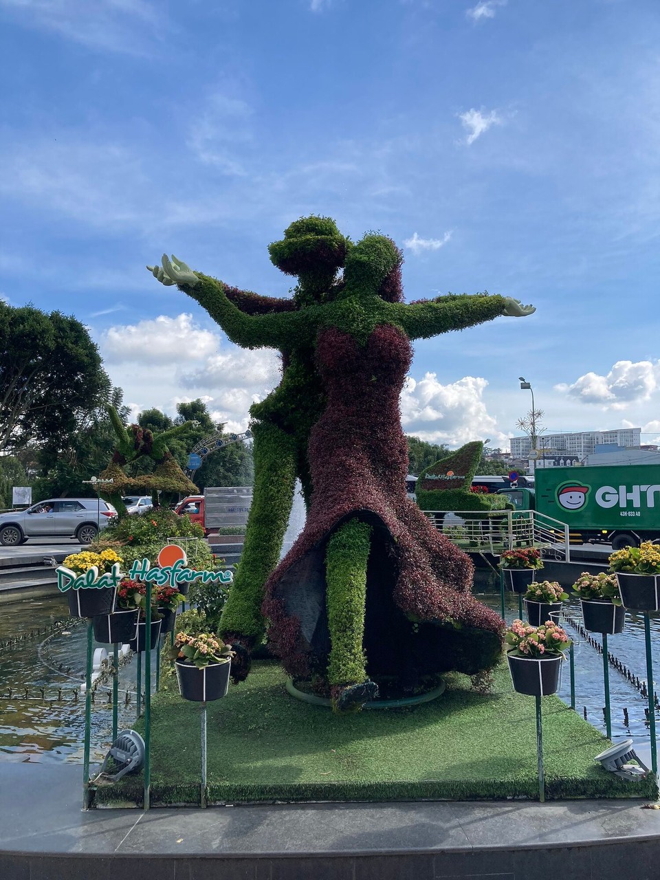 Vietnam - Da Lat - „I wanna dance with somebody…“