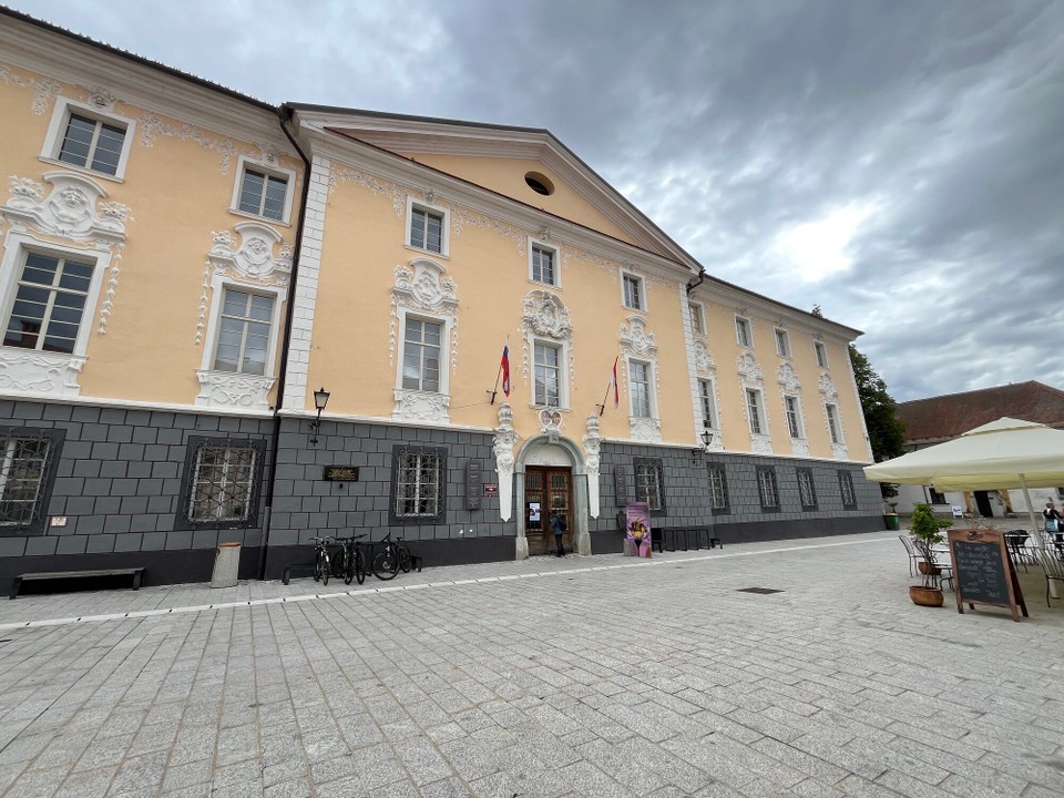Slowenien - Radovljica - Schlossfassade aus dem 18. Jh