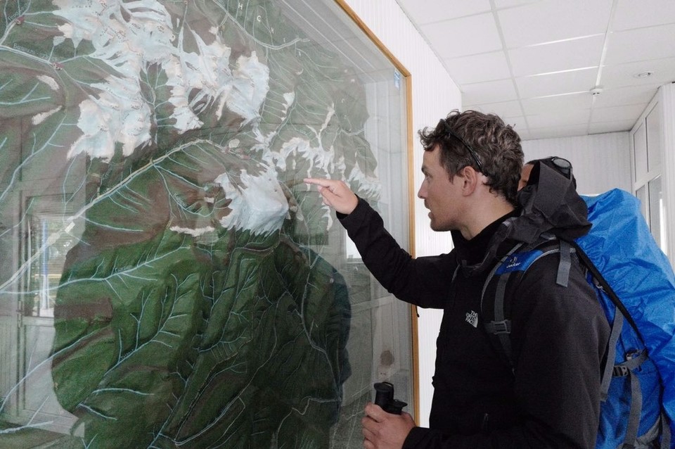 Russland - Terskol - ...... Wo sind wir nochmal gelaufen...... und was ist eigentlich die Bedeutung von "Elbrus"? - Joe