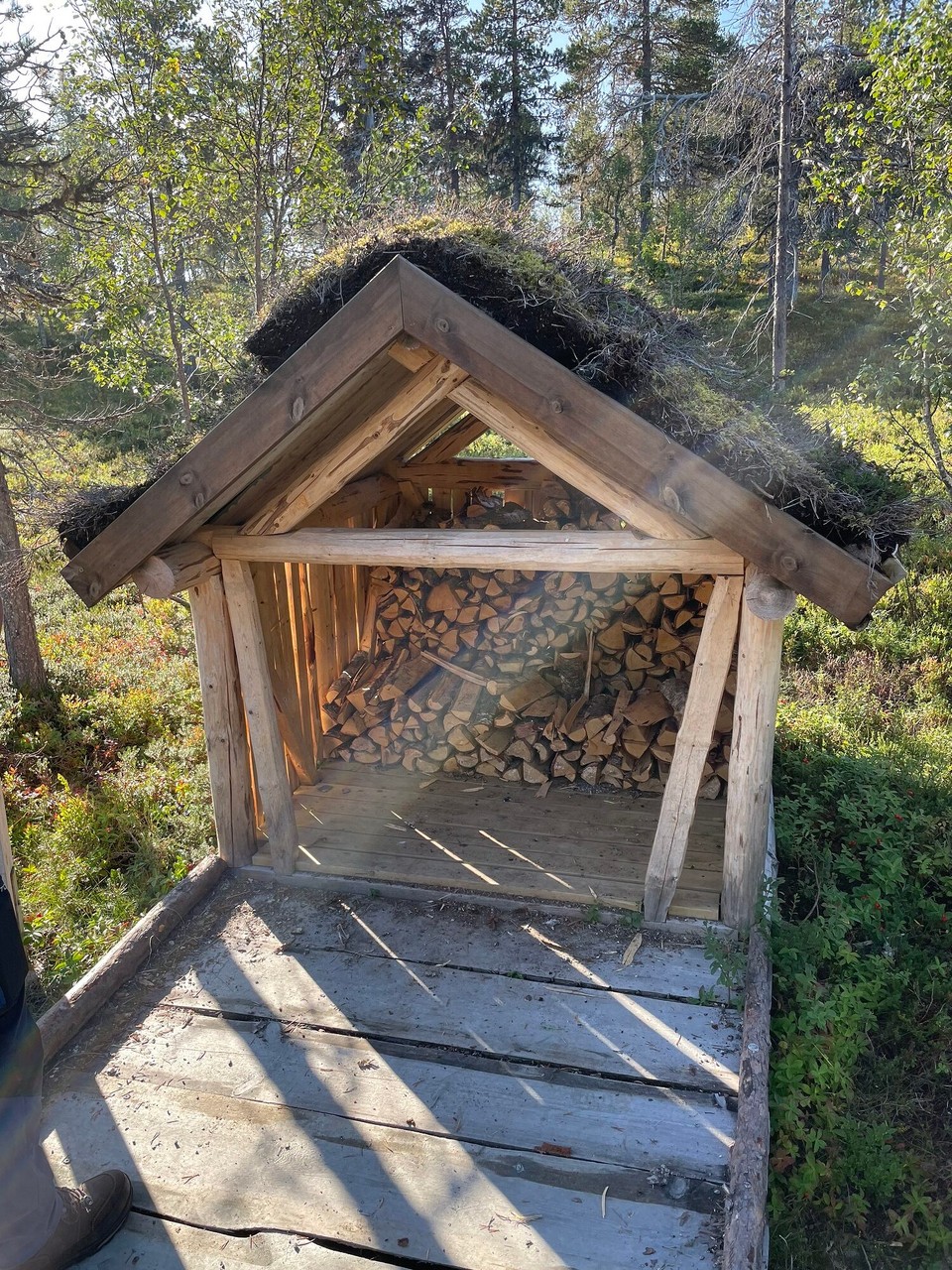 Norwegen - Skaland - Brennholz