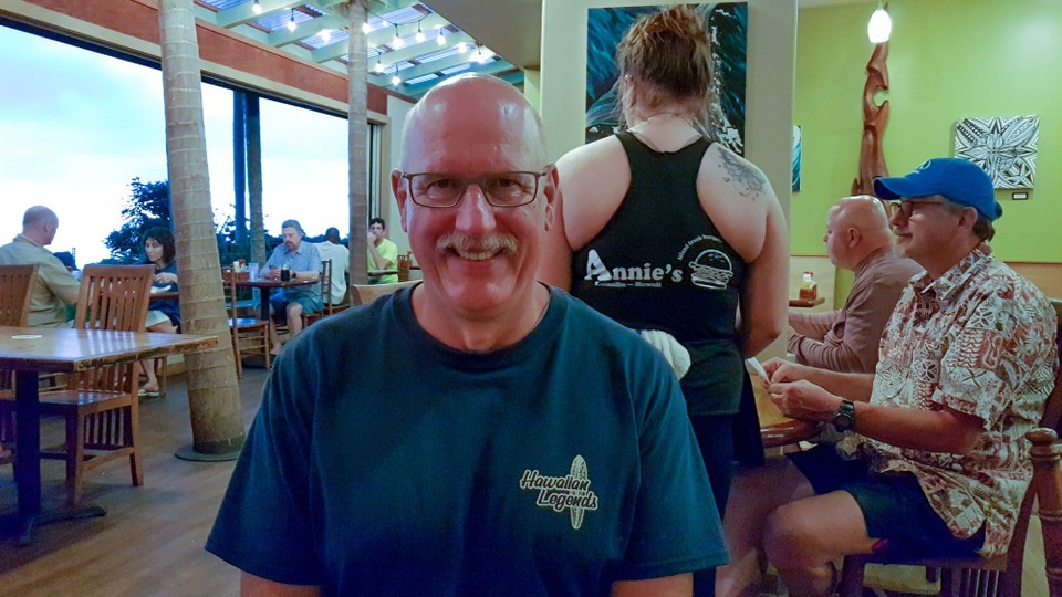 USA - Kailua-Kona - Abends bei Annies fresh Island Burger