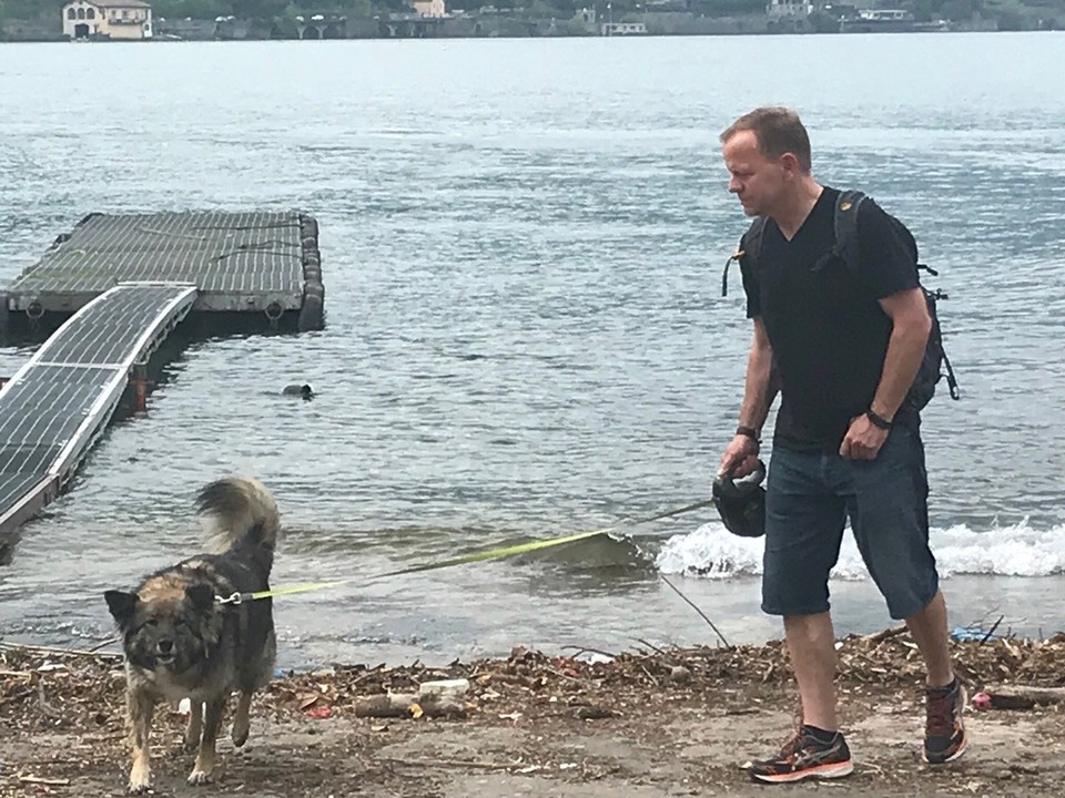 Italien - Como - Hundepause mit einem kleinen Spaziergang 