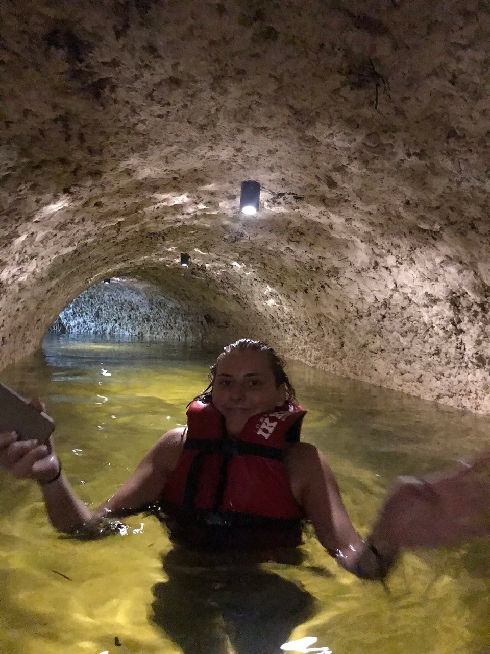 Mexiko - San Felipe Nuevo - Der Tunnel, aktuell vom Hurricane mit Wasser befüllt
