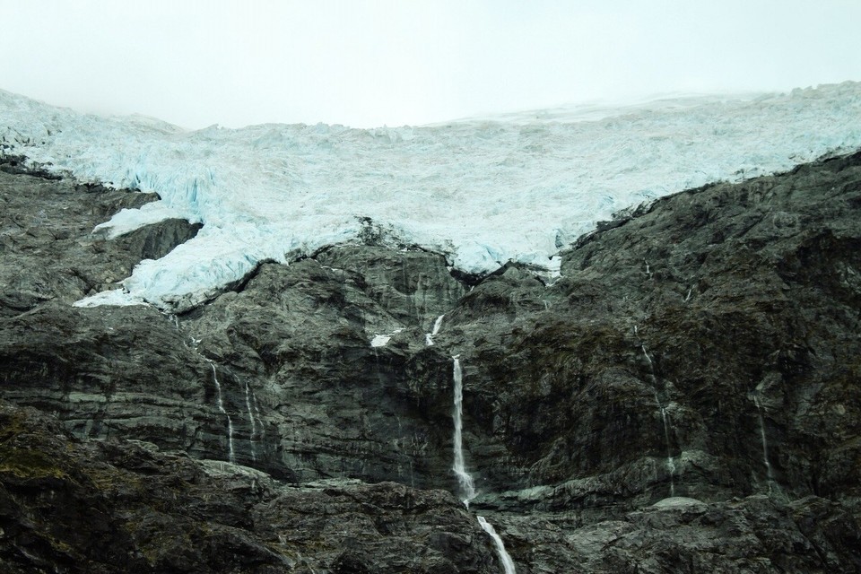 Neuseeland - Wanaka - Rob Roy‘s Glacier, den wir am Vortag noch vom Fuße aus gesehen haben, nun aus der Vogelperspektive ...