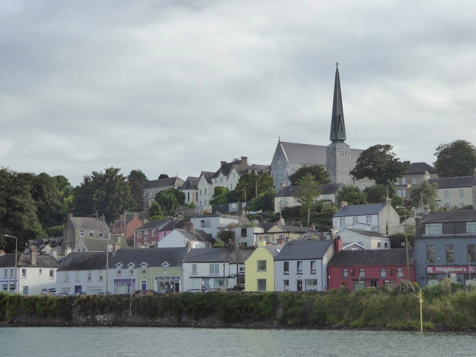 Ireland - Crosshaven - We had to find the Presentation Convent, especially as there is a love story connected to it’s funding. Wealthy New York Jewish merchant, Emil Lieber, met Teresa, a Catholic, when she was a steward on a steam liner.  They fell in love, but she refused to marry until ‘after much effort’ he converted.