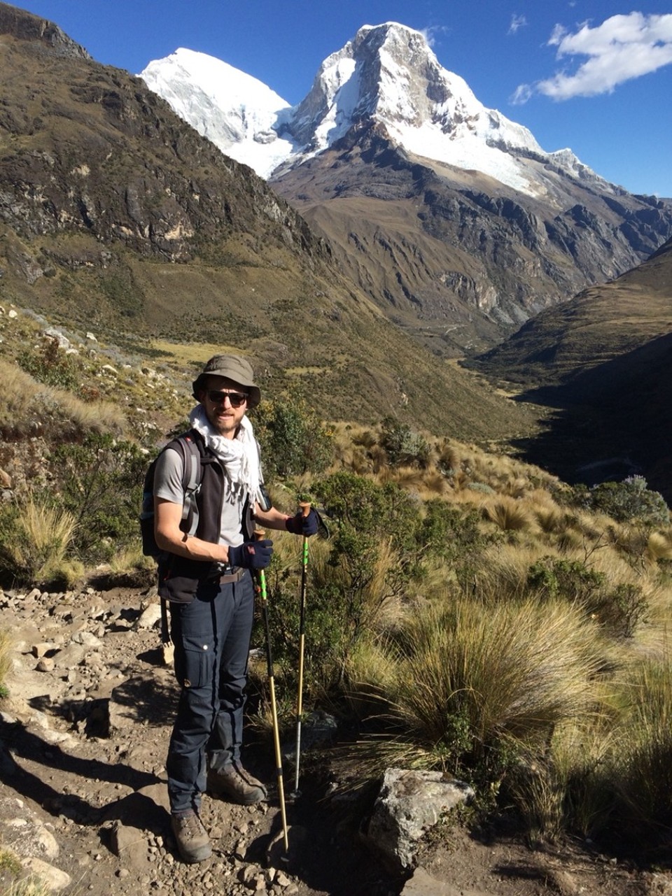 Peru - Huaraz - Blick auf den Huascarán: 6.768m. Der höchste Berg Perus und der vierthöchste Südamerikas