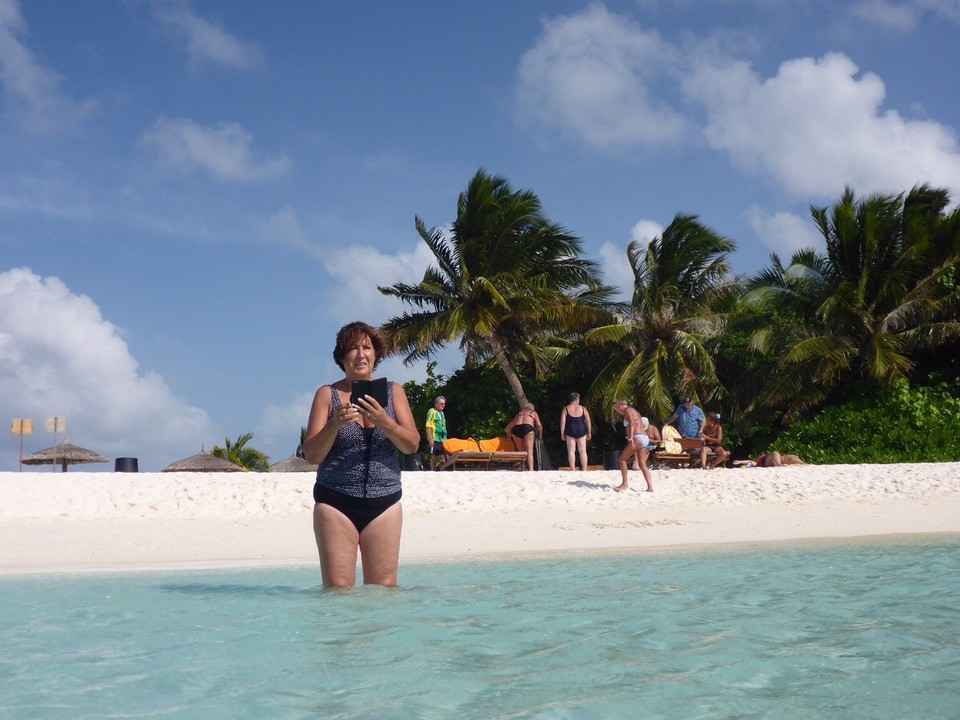  -  - Es ist noch ein weitere SEETAG und es gibt immer noch Bilder vom Atoll