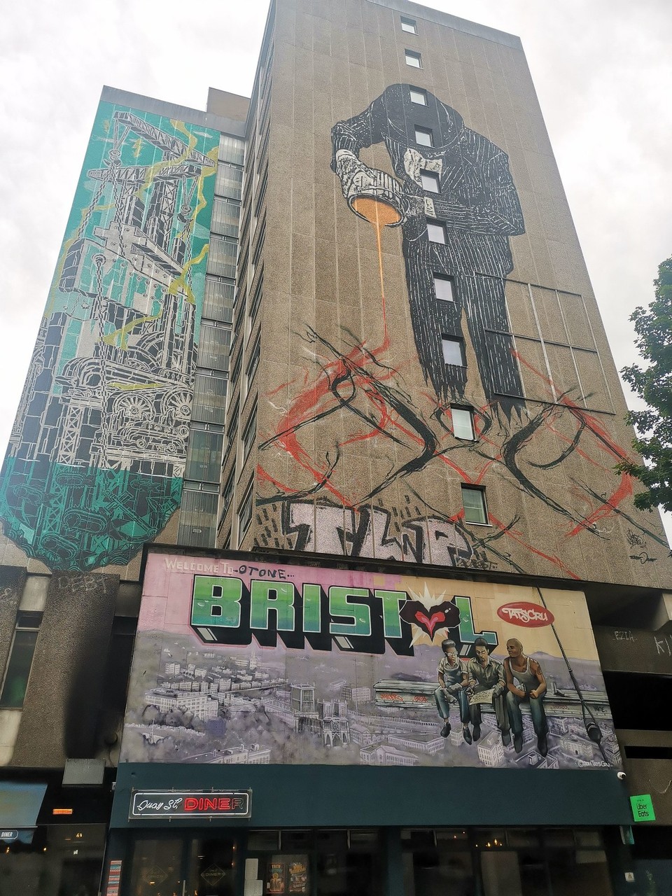 United Kingdom - Bristol - Auch in anderen Teilen der Stadt findet man viel Graffiti