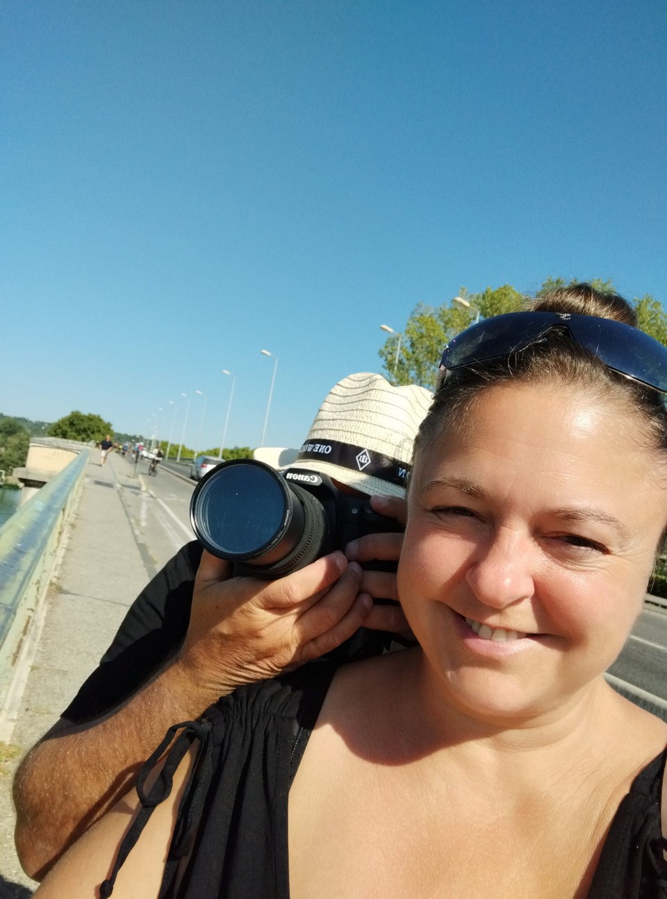 Frankreich - Avignon - Und jetzt als Fotostütze 🤣🤣🤩