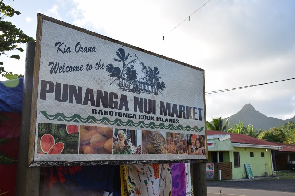 Cookinseln - Rarotonga - Punanga Nui Market - hier trifft sich jeden Samstag 