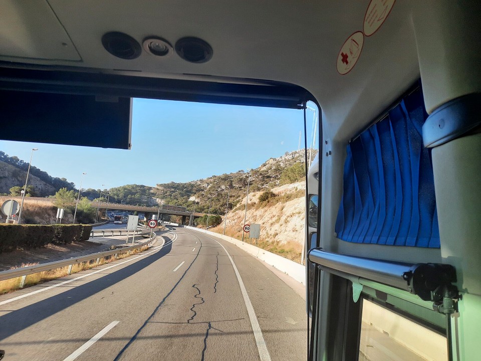 Spain - Barcelona - Braucam uz to vietu kur mamma un mikey bildejas pie talu redzama kalna