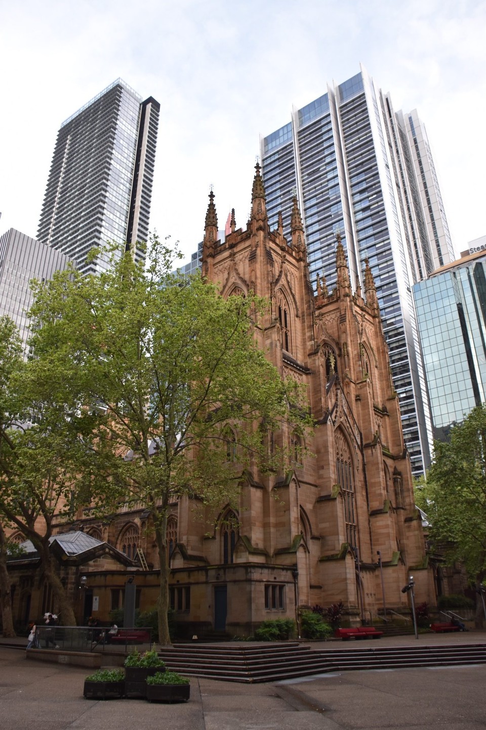 Australien - Sydney - Wieder in der City, die St Andrews Cathedral 
