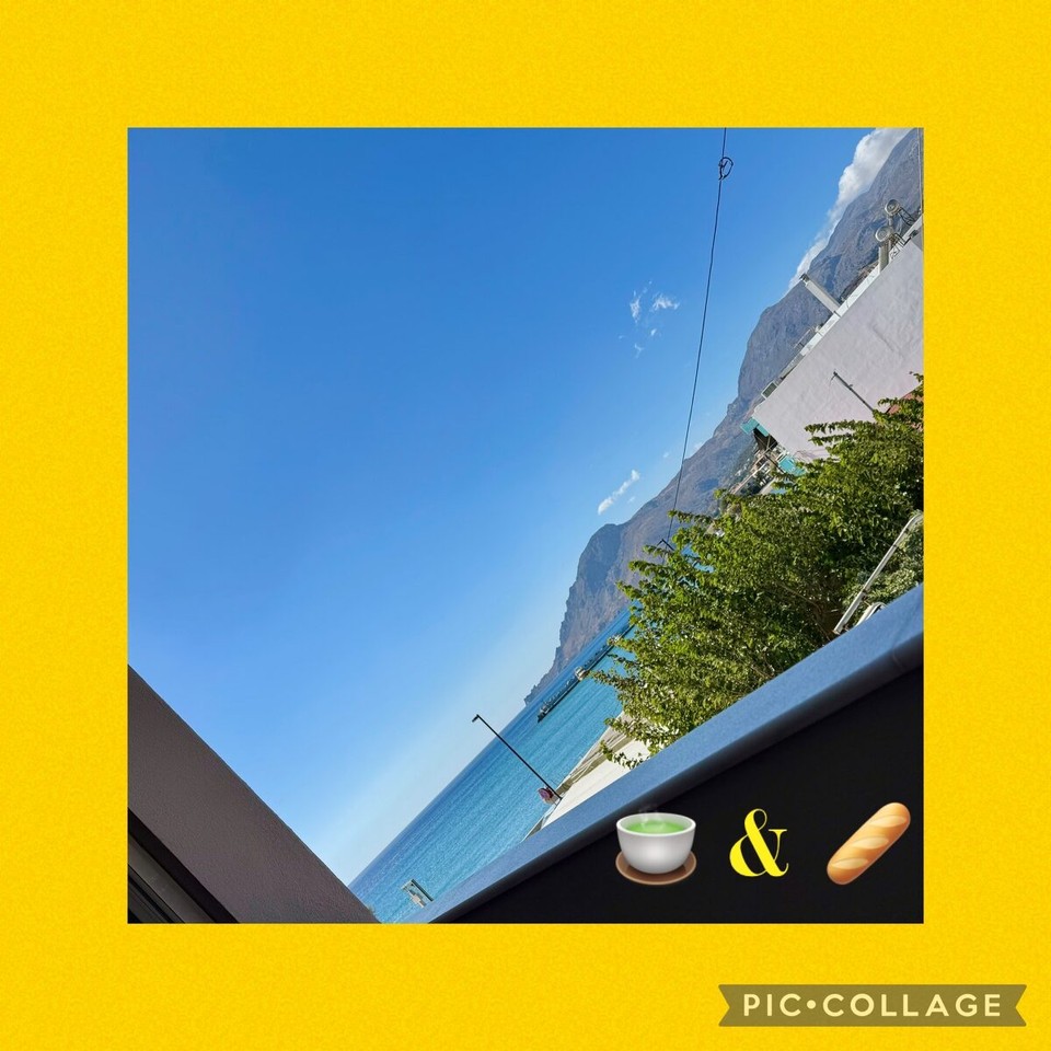 Griechenland - Plakias - Dann also Tee & Sesamkringel in kleinen Dosen mit bestem Ausblick 