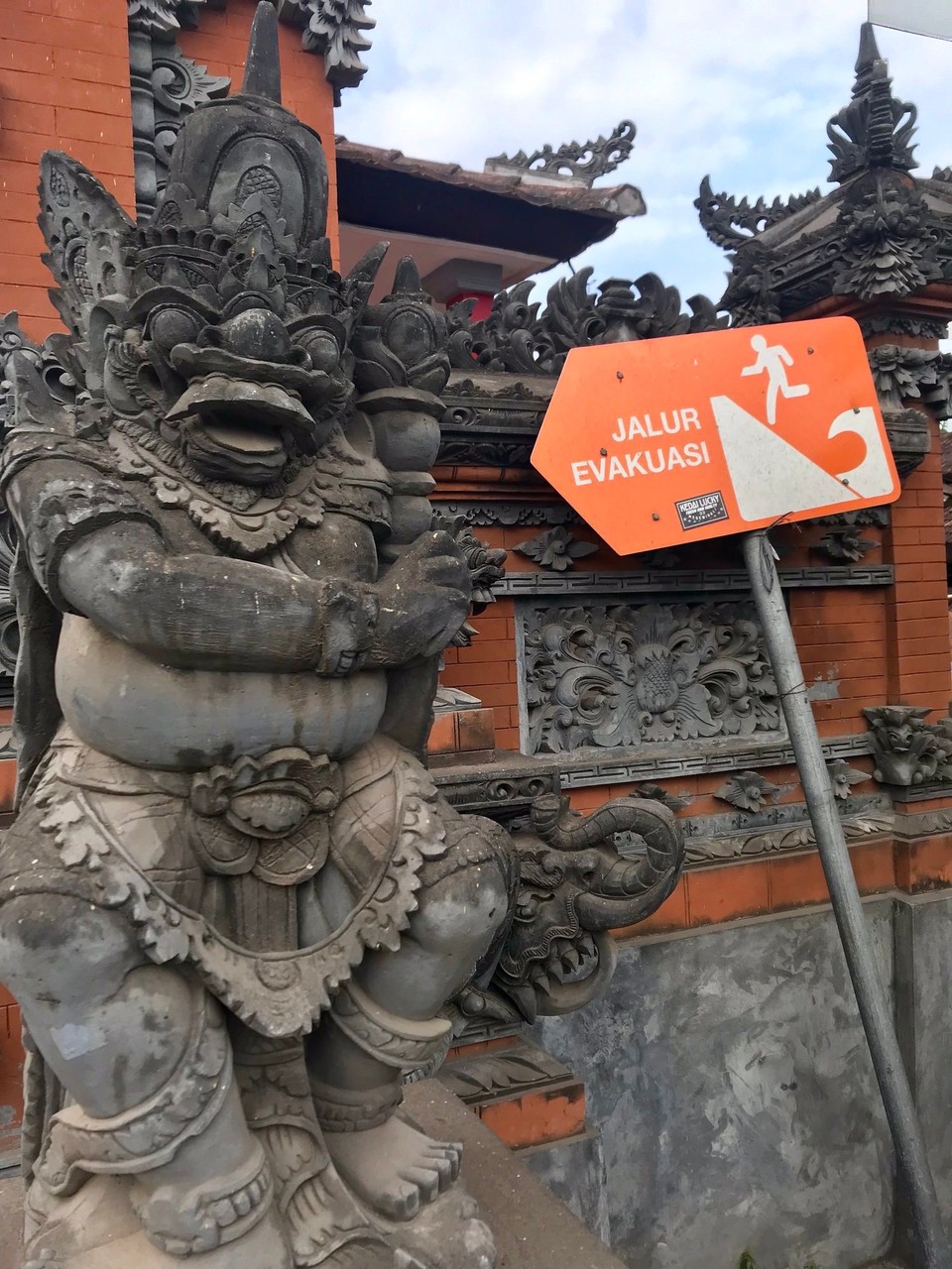 Indonesien - Jakarta - Kultur und Gefahr