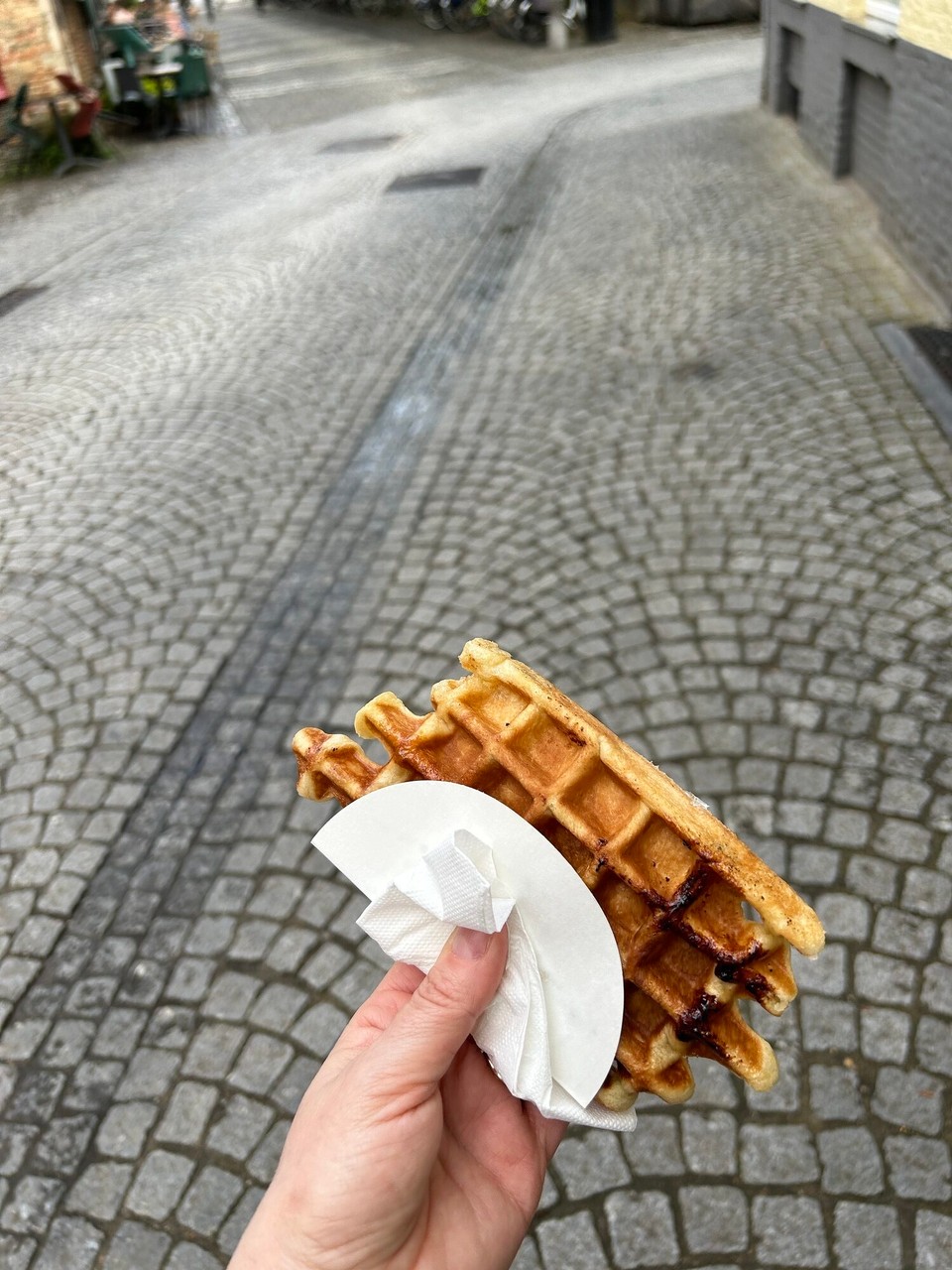 Belgien - Brügge - Die erste belgische Waffel 🧇 