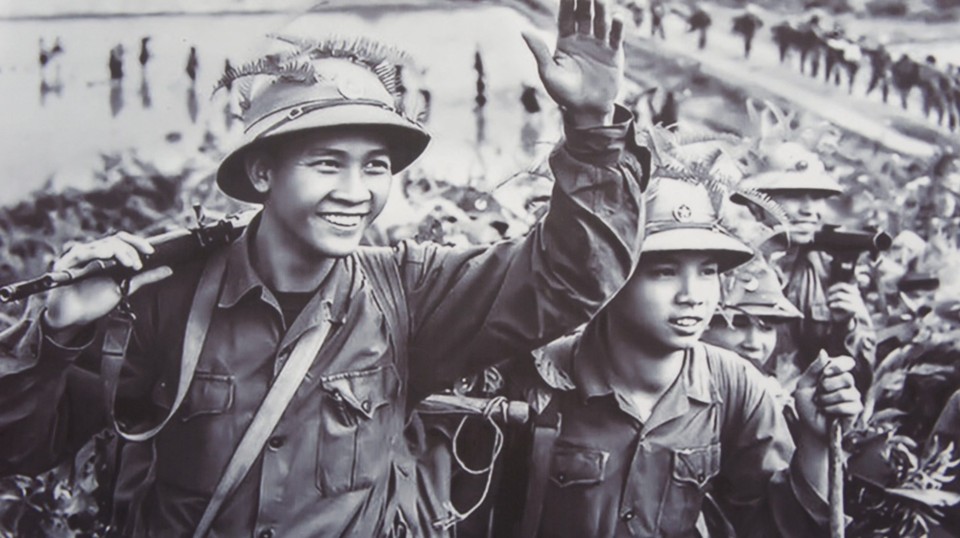 Vietnam - Hanoi - Ende April 1975: Der Vietnamkrieg ist zu Ende