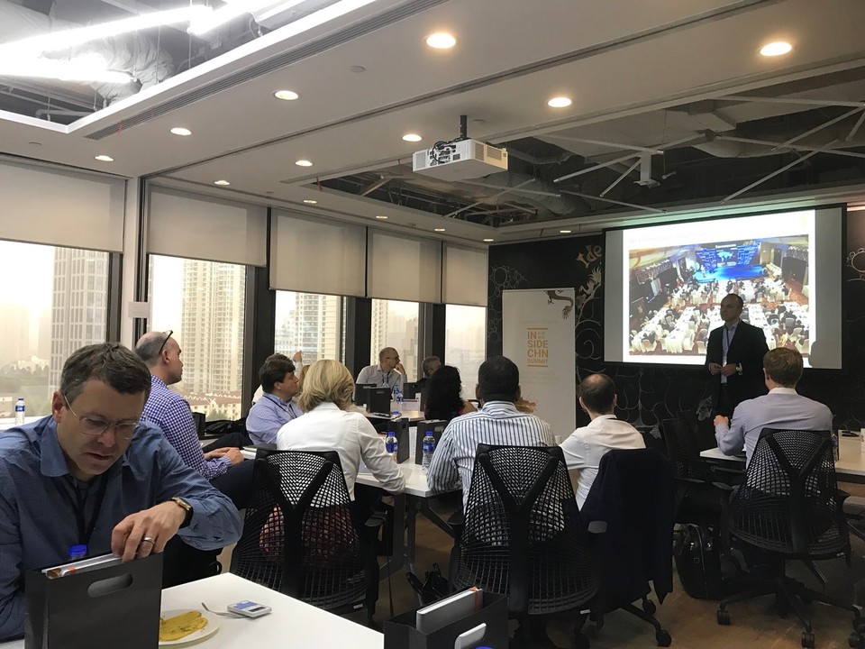  - China, Shanghai, Isobar Digital Agency - 10min bus-ride to Chinas Top Digital Agency