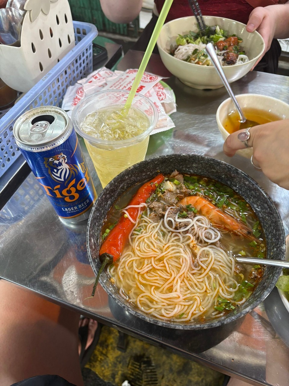 Vietnam - Ho Chi Minh City - Thai noodle soup and a tiger for dinner! No I did not eat the big chilli or the prawn haha