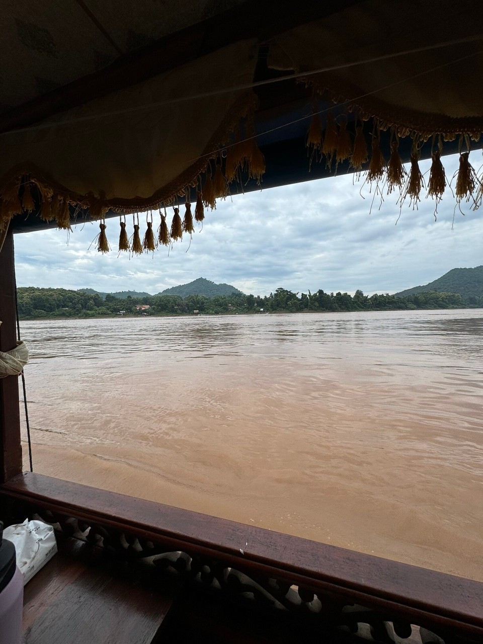Laos - Nga - 