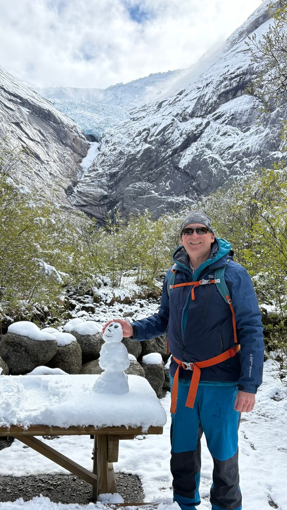 Norwegen - Loen - …nette Weggenossen…