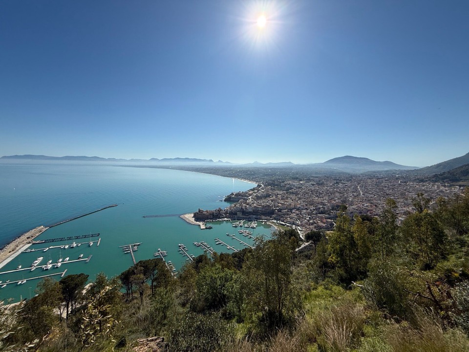Italien - Castellammare del Golfo - Blick auf Castellammare del Golfo