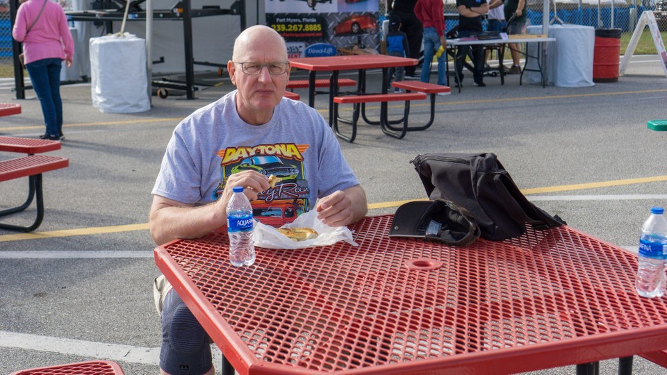 USA - Daytona Beach - Kleine Raupe Nimmersatt