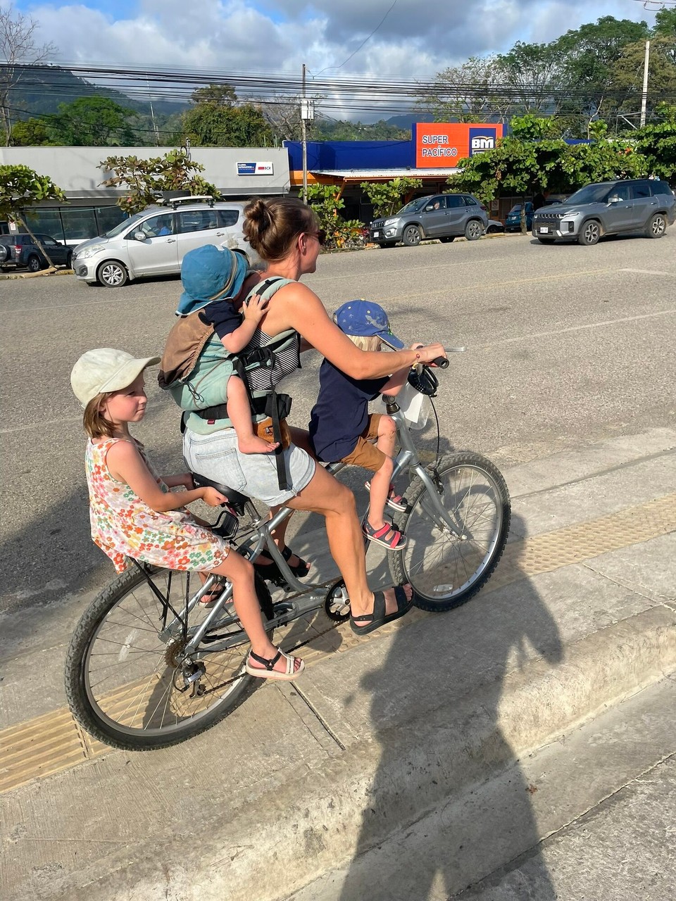 Costa Rica - Uvita - Wieso brauchten wir nochmal ein Lastenrad?