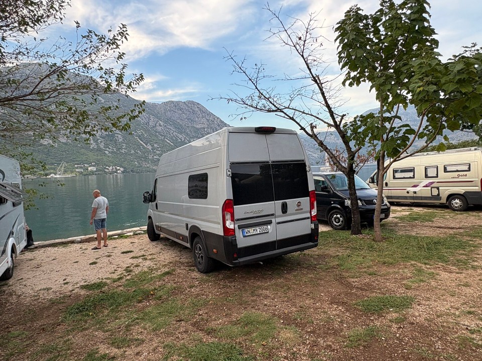 Montenegro - Morinj - Schönen Platz für die Nacht gefunden 