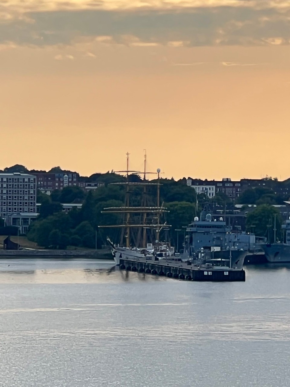 Deutschland - Kiel - Die Gorch Fock liegt in ihrem Heimathafen