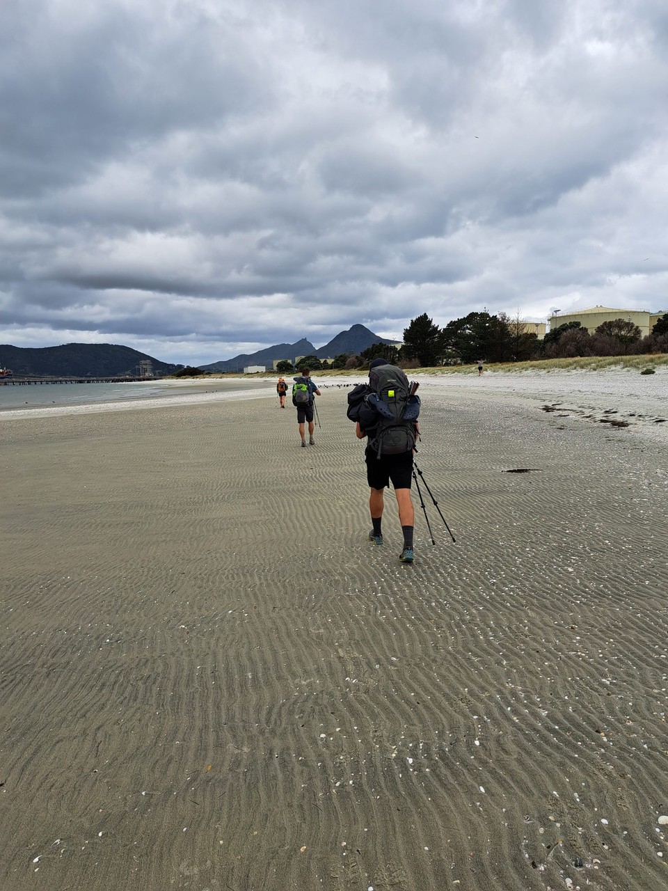 Neuseeland - Ruakākā - Und wieder 8km dem Strand entlang 