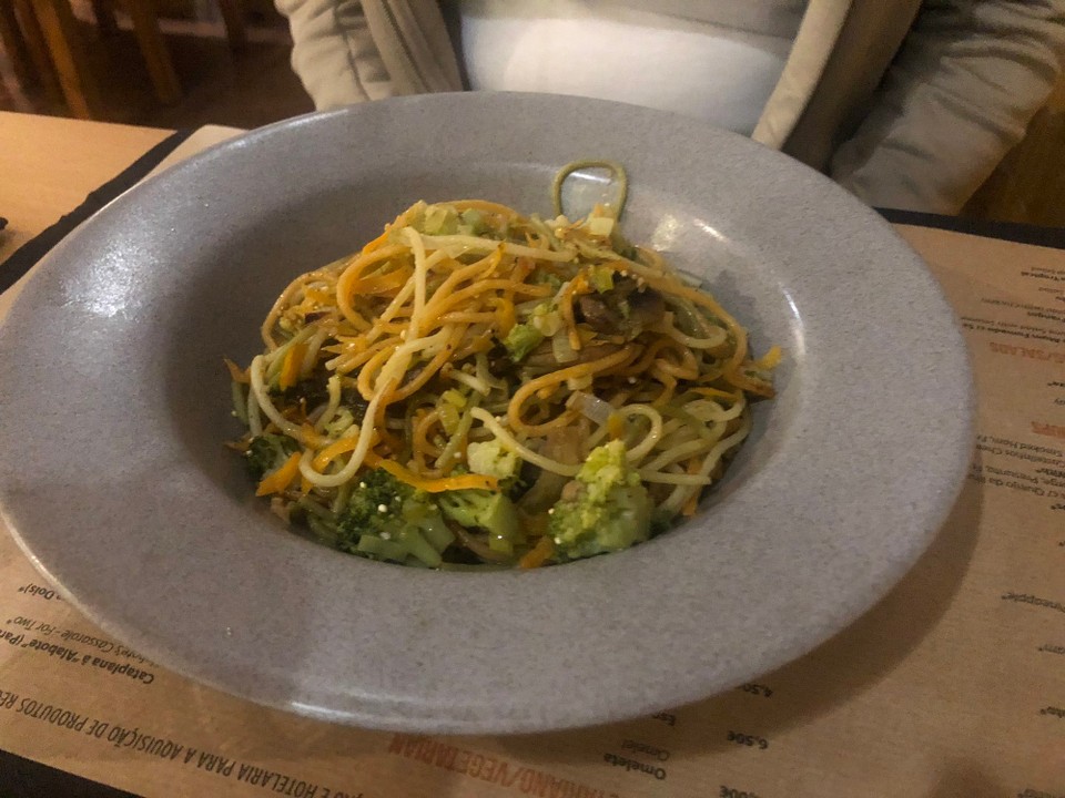 Portugal - Ribeira Grande - Vegane Spaghetti mit Quinoa