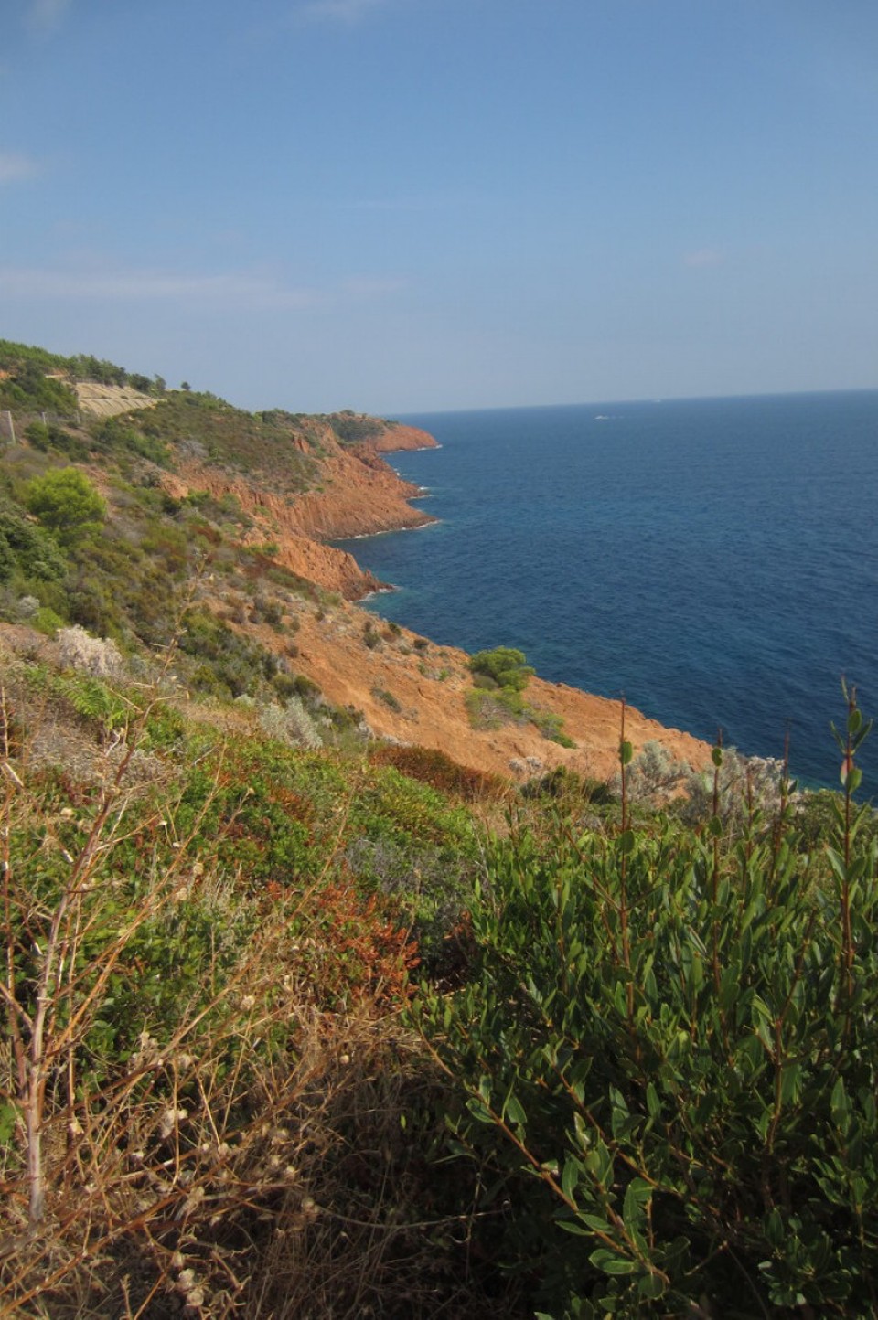 Frankreich - Saint-Raphaël - grün, azurblau und rot...Cote d'Azur!