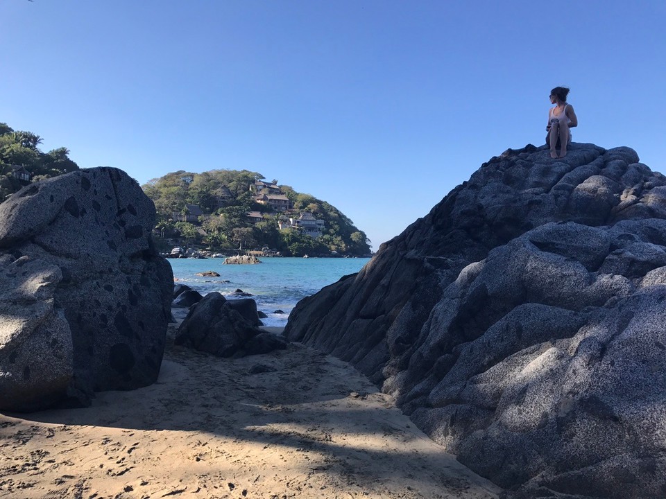 Mexiko - Sayulita - Der abgeschiedene und etwas verträumte Playa de los Muertos (ja, der Weg führt durch einen Friedhof)