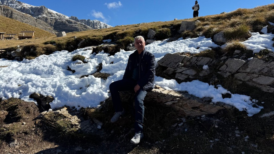 Montenegro - Plužine - So viel zum Thema Winterbekleidung, hier ist der Beweis für den Schnee.