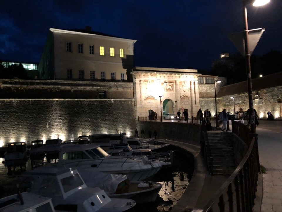 Kroatien - Zadar - Zadar, eine wirklich nette Stadt. Hätten wir um ein Haar verpasst...