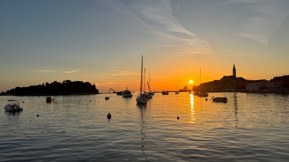 Kroatien - Rovinj - Jetzt sind wir wieder in Kroatien angekommen, nach so vielen wunderschönen Erlebnissen verbringen wir den Abend am Hafen von Rovinj.