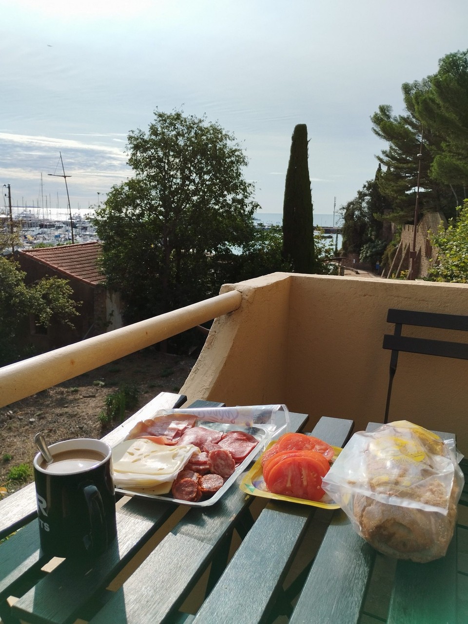 Frankreich - Mandelieu-la-Napoule - Frühstück am Balkon 🌞🤩