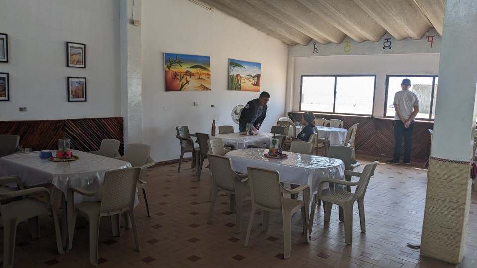 Kolumbien - The Guajira Desert - Kleines "Restaurant" in der Wüste 