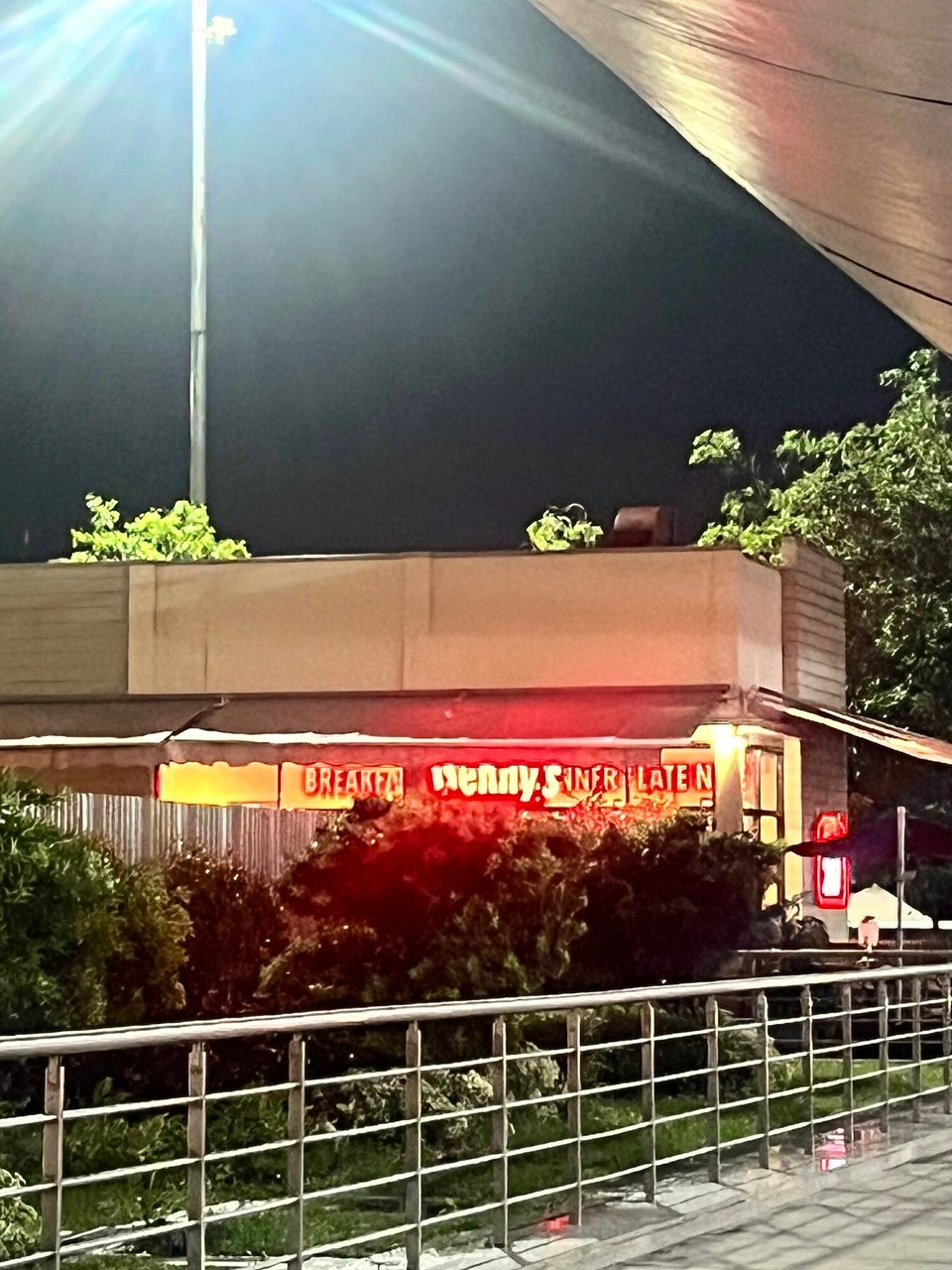 Philippines - General Luna - Found a Denny’s!!in the philipines ahah