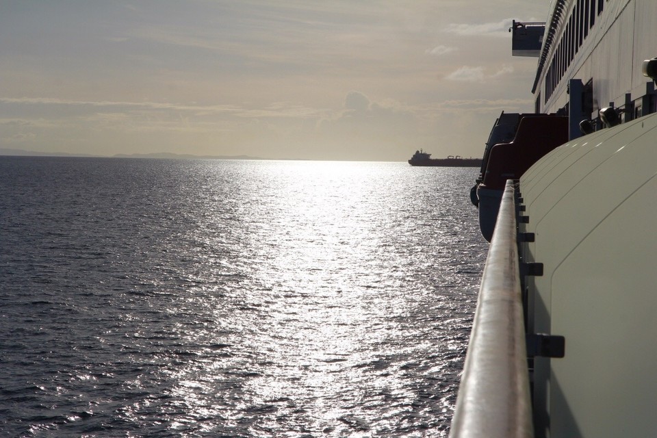  -  - Unsere Cara ist wegen der Rettungsaktion umgekehrt um Leben zu Retten - tolle Entscheidung 