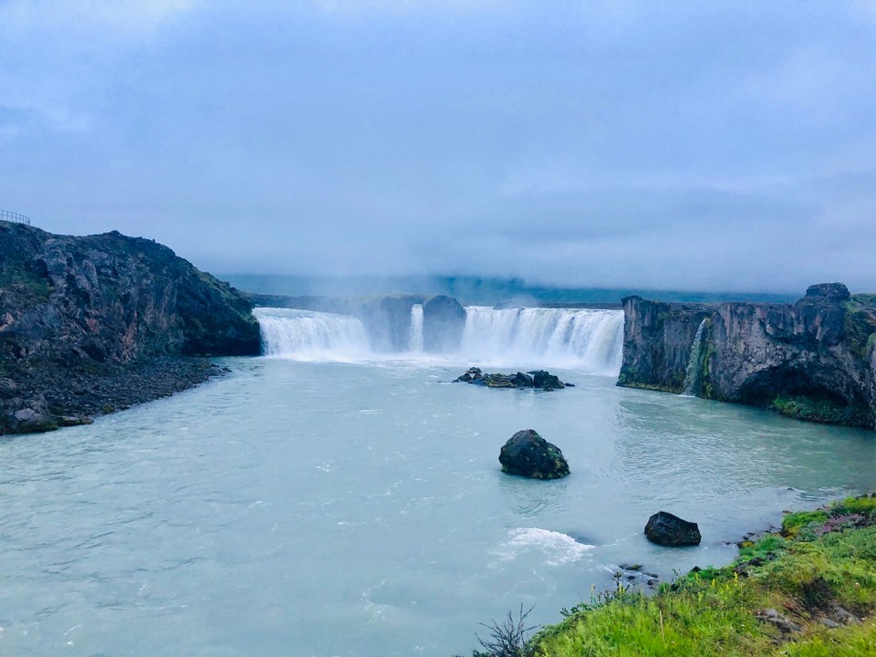 Island - Þingeyjarsveit - Schon ein sehr eindrucksvoller Wasserfall 😀😮