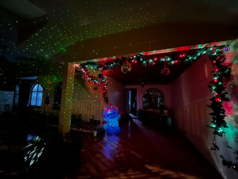 Costa Rica - San José - Euse Igang gseht jetzt eso us. Das ish da normal😅 und de Stitch het d‘Sonia extra für mich und d‘Mari kauft🥺